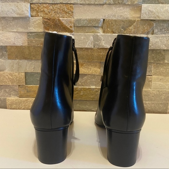 Isabel Marant Black Danay Leather Ankle Boots - Picture 4 of 11